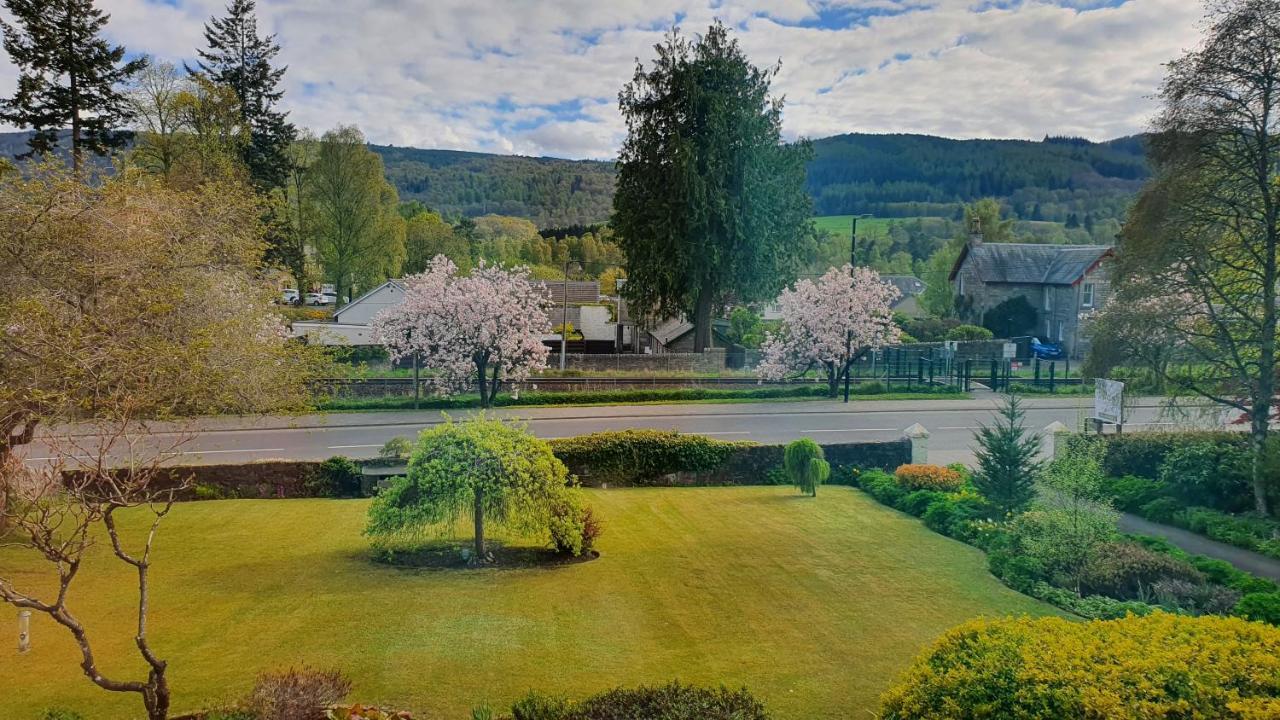 Willows Bed & Breakfast Pitlochry Eksteriør bilde